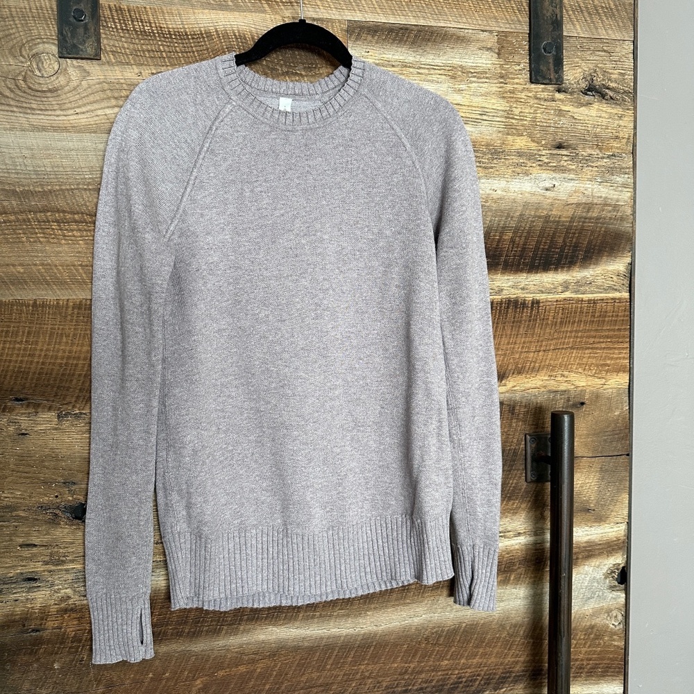 EUC Lululemon - Still Lotus Sweater - Lavender - Large